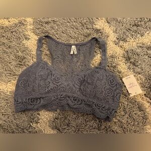 Women’s Blue Floral Lace Comfortable Padded Bralette Bra Size Medium